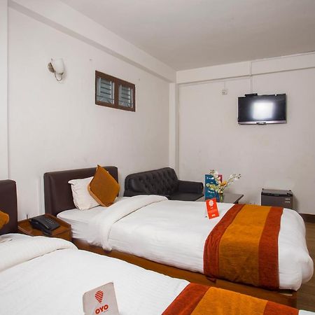 Oyo 104 Hotel Baltic Inn Katmandu Dış mekan fotoğraf