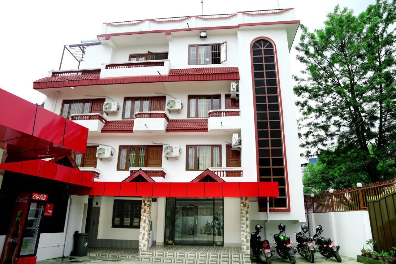 Oyo 104 Hotel Baltic Inn Katmandu Dış mekan fotoğraf