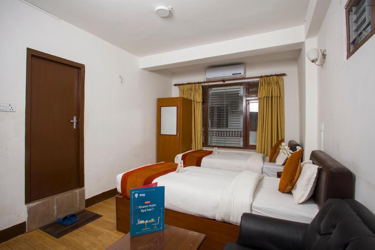 Oyo 104 Hotel Baltic Inn Katmandu Dış mekan fotoğraf