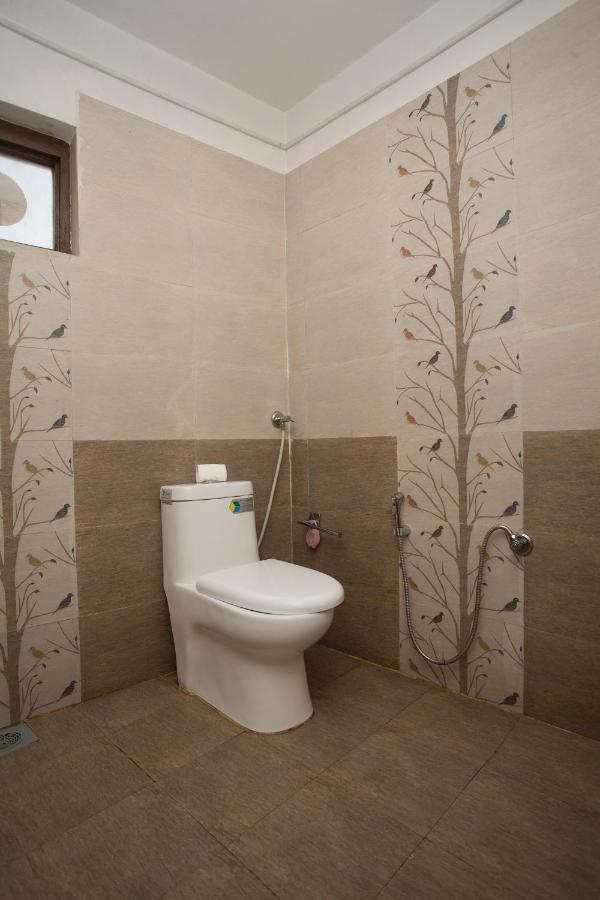 Oyo 104 Hotel Baltic Inn Katmandu Dış mekan fotoğraf